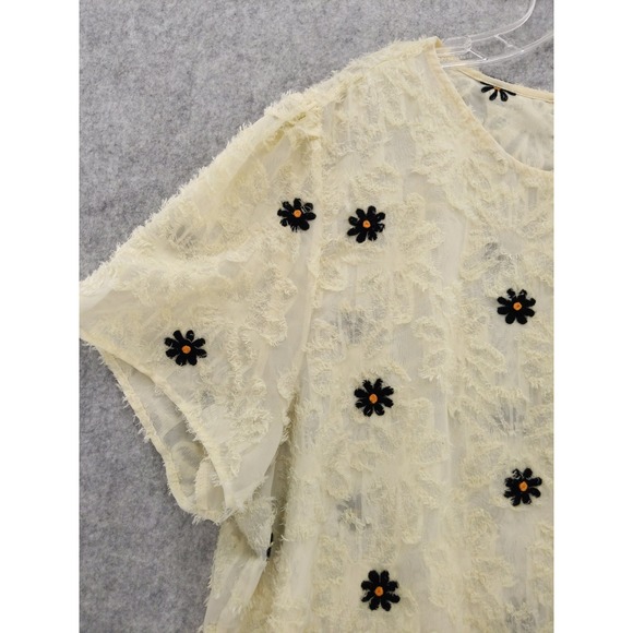 Shein‎ Curve Floral Embroidered Tunic Top 3D Texture 4XL - Picture 2 of 9